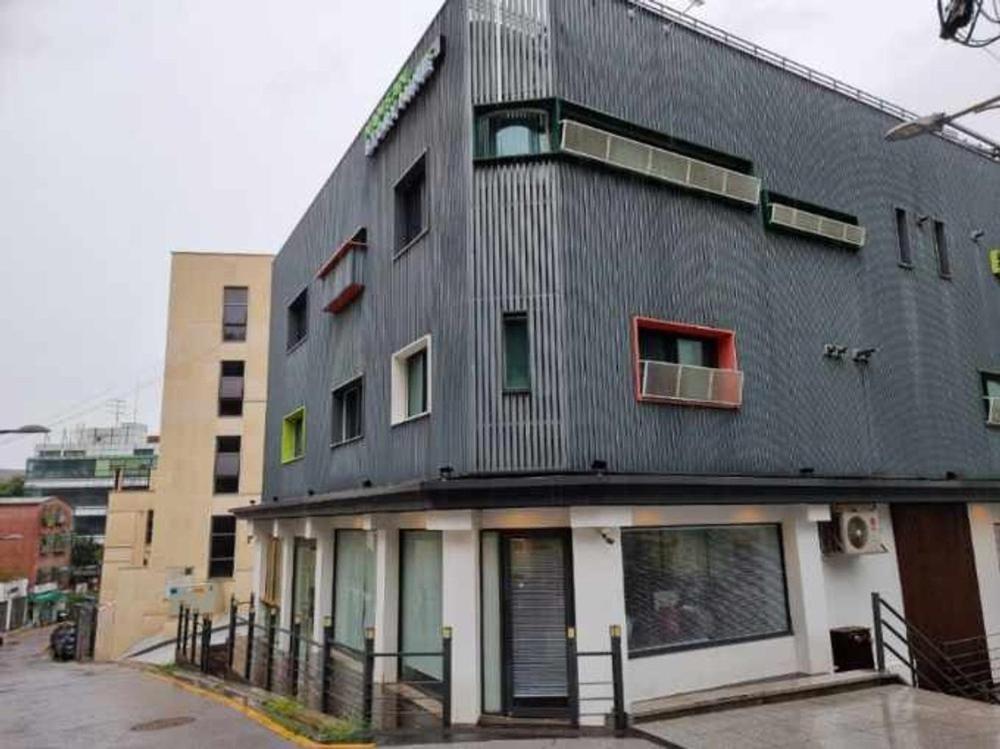 Namsan Story Nine Hotel Seoul Bagian luar foto